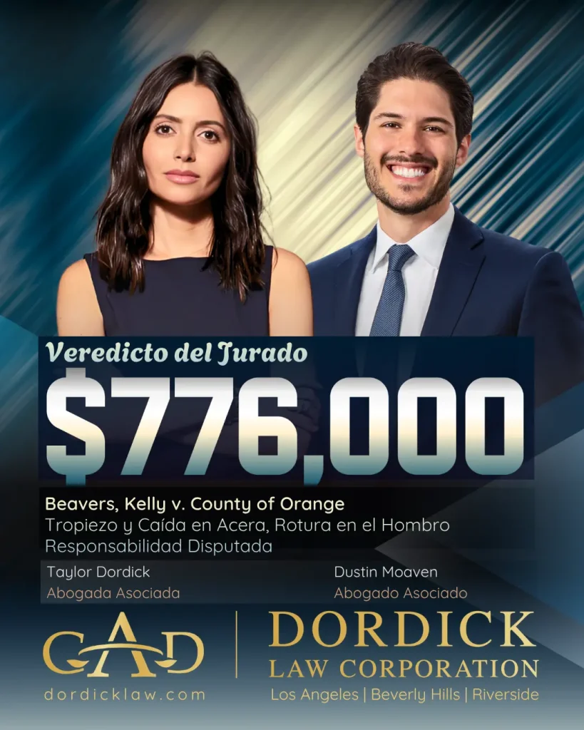 $776,000 Veredicto: Beavers, Kelly v. County of Orange, Tropiezo y Caída en Acera